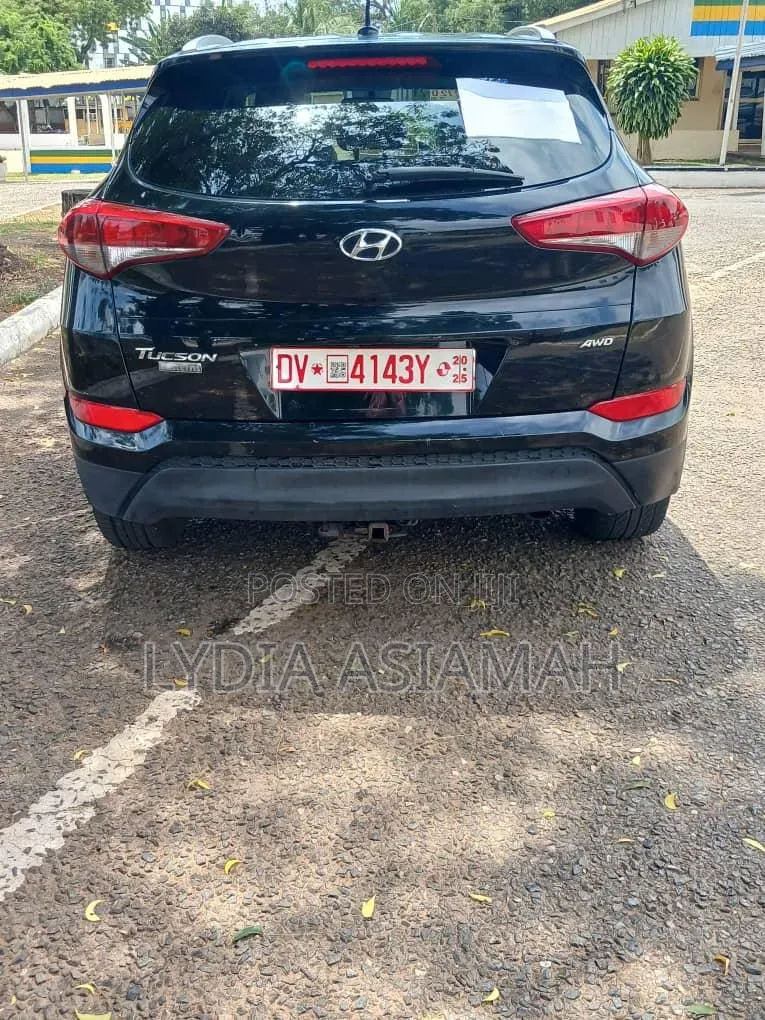 Hyundai Tucson Hybrid 2022 Black