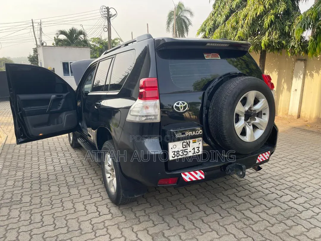 Toyota Land Cruiser Prado 2013 Black