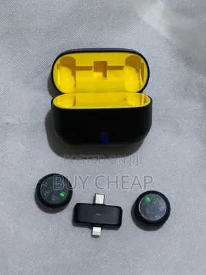 Pro Wireless Lavalier Microphone