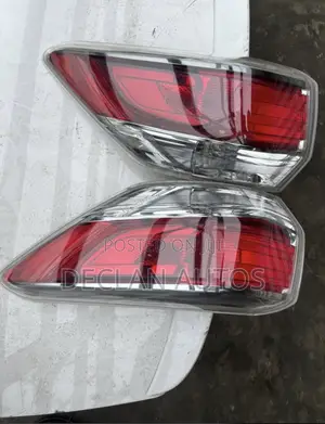 Toyota Highlander 2014-2016 Tail Light