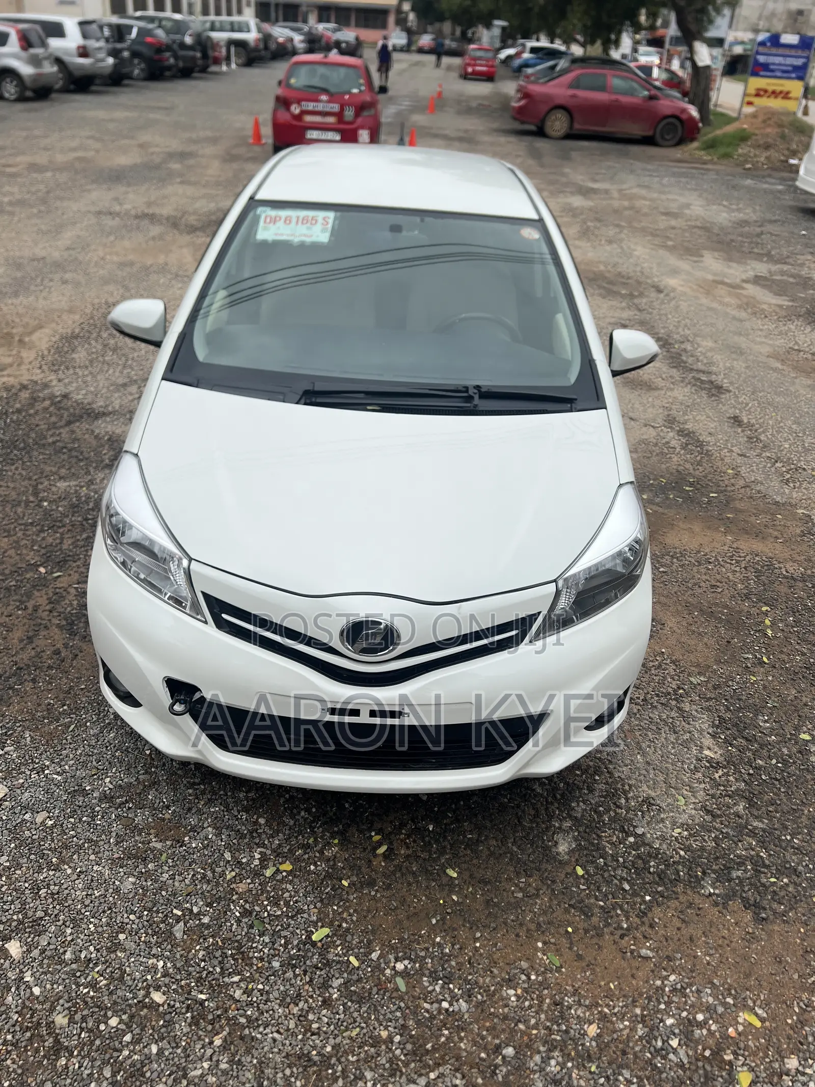 Toyota Vitz 1.3 AWD 3dr 2014 White