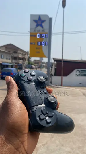 Ps4 Slim 500gb + Games