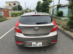 Hyundai Accent GS 4dr Hatchback (1.6L 4cyl 6A) 2014 Gray