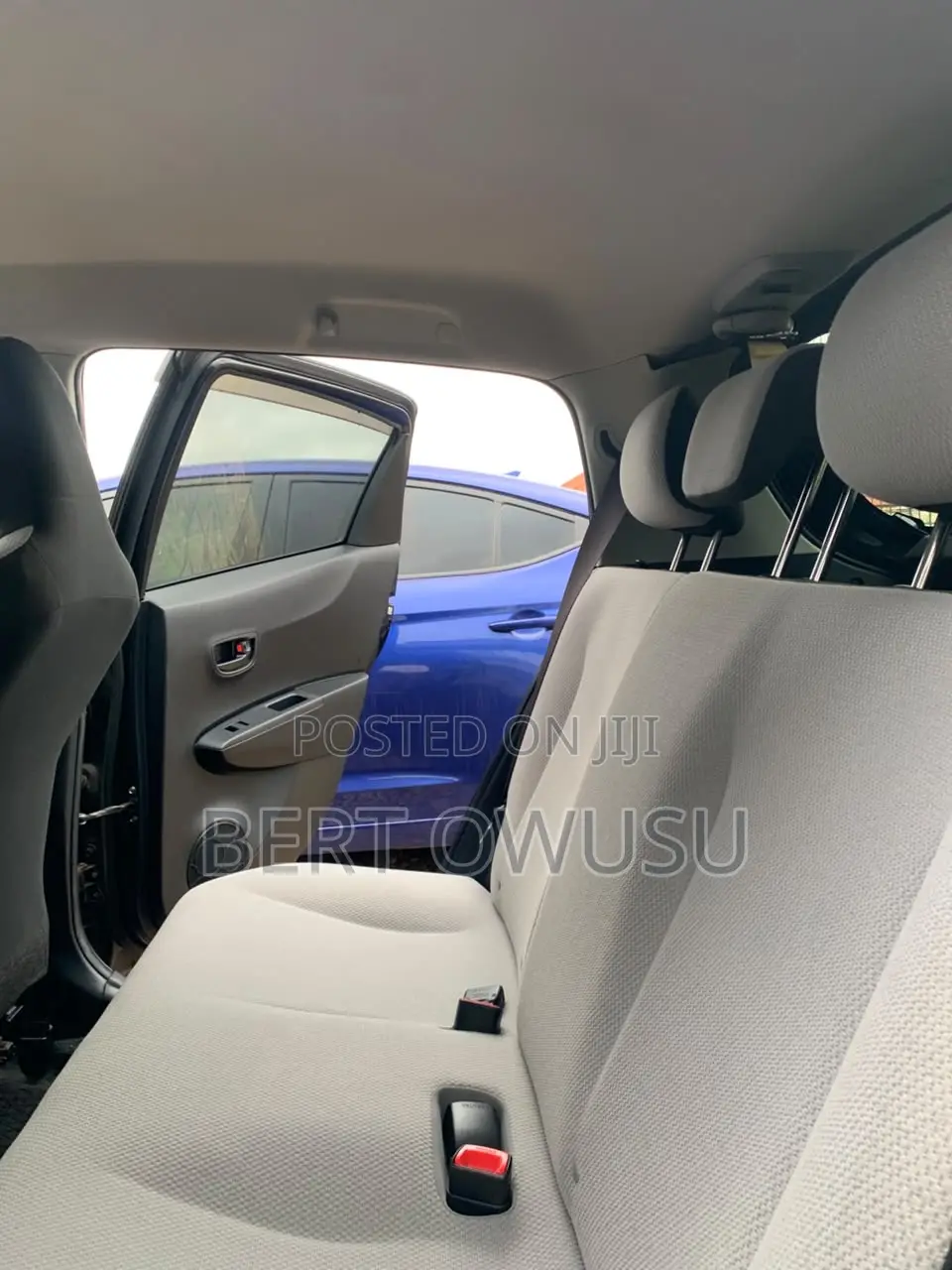 Toyota Vitz 2013 Black