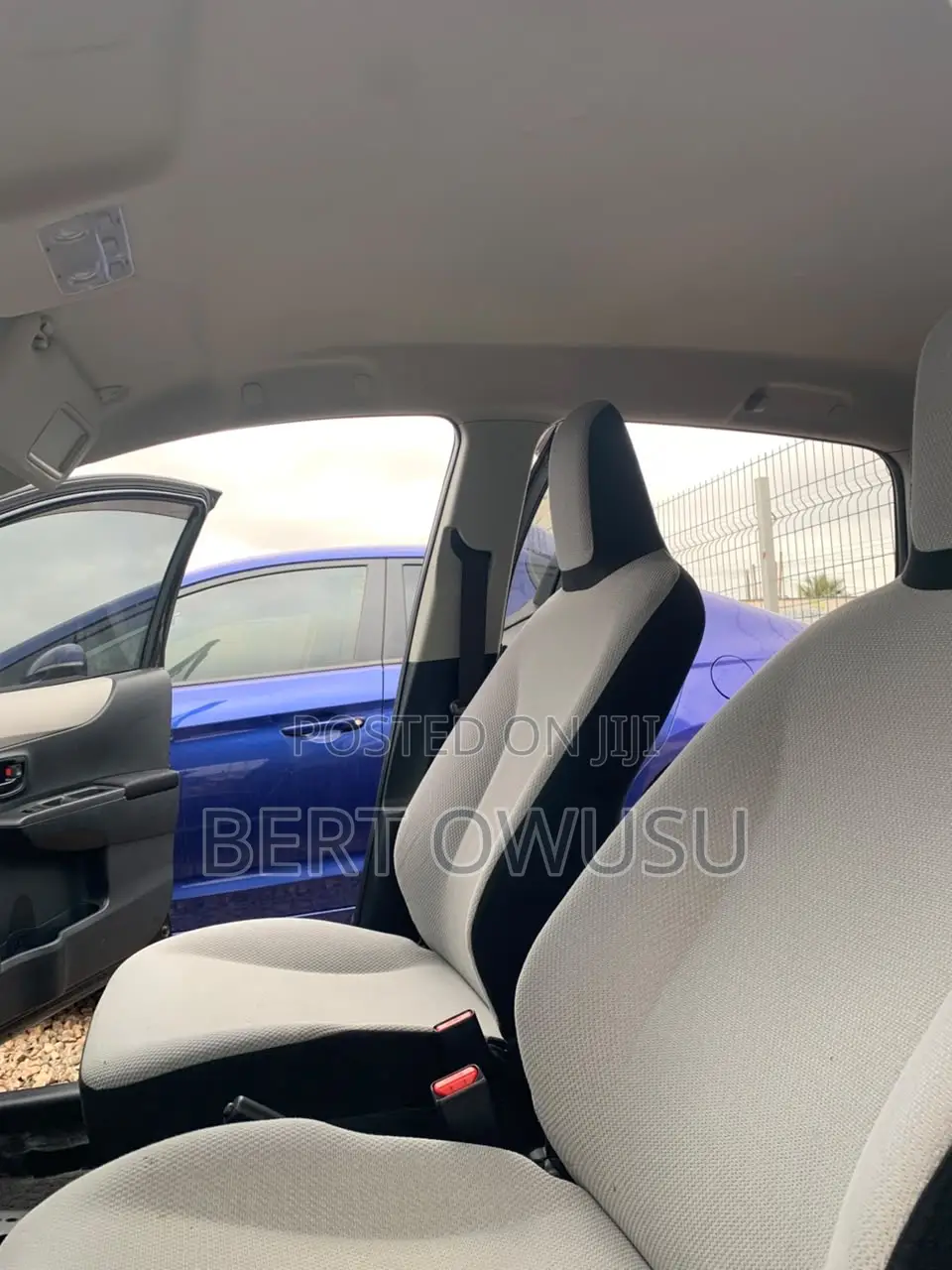 Toyota Vitz 2013 Black