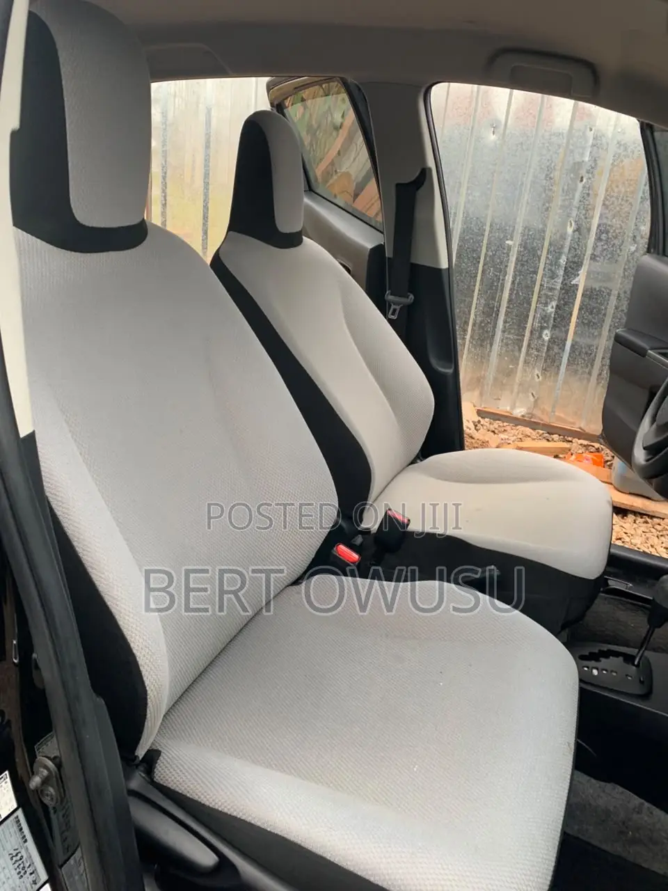 Toyota Vitz 2013 Black