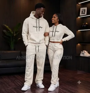 Classic Unisex Hoodie Tracksuits Thick Fabric
