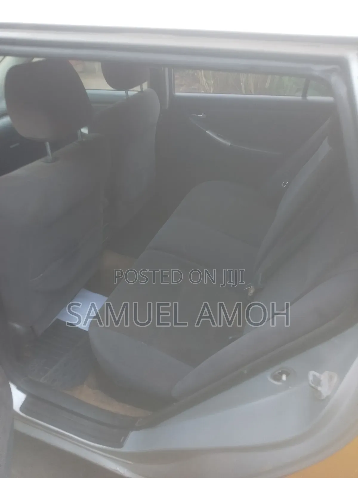 Toyota Corolla 2011 Silver