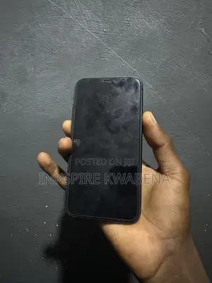 New Apple iPhone 11 64 GB Black