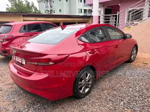 Hyundai Elantra 2017 Red
