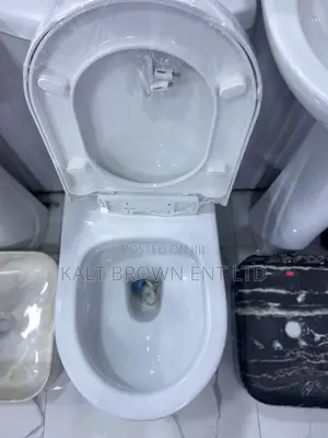 Frencia Close Coupled WC Toilet Suite | Modern Ceramic Water Closet