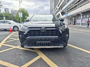 Toyota RAV4 2021 Black