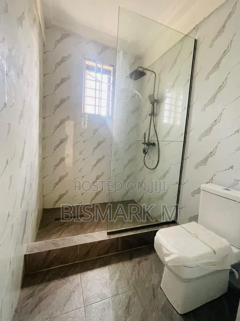 2bdrm Apartment in Botwe School for rent