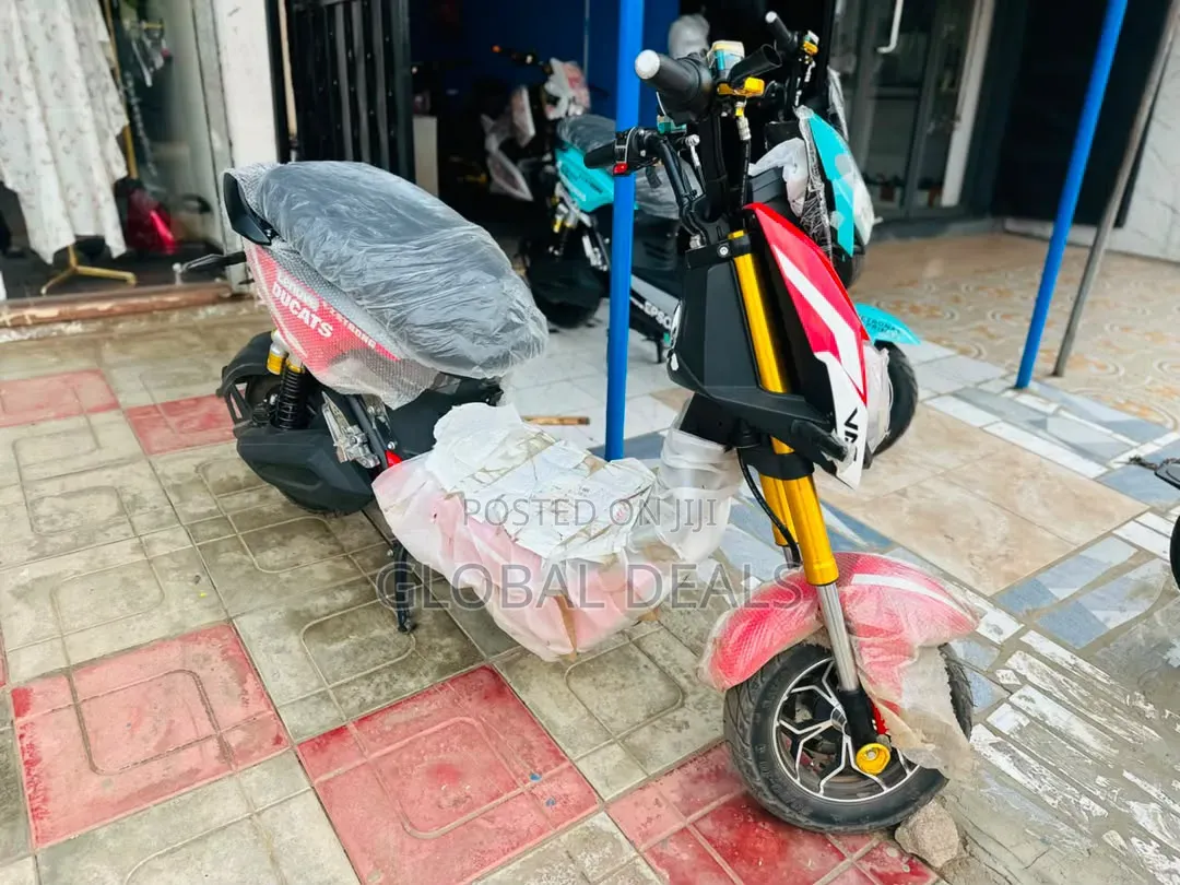 Electric Bike/Scooter. Brand New E Bike