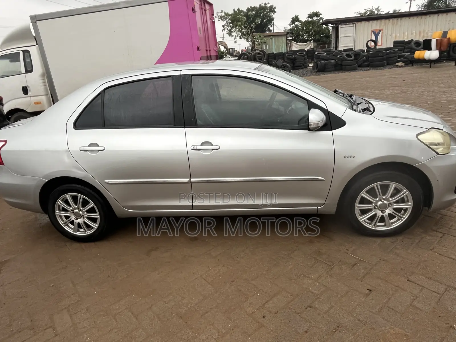 Toyota Vios 2012 Silver