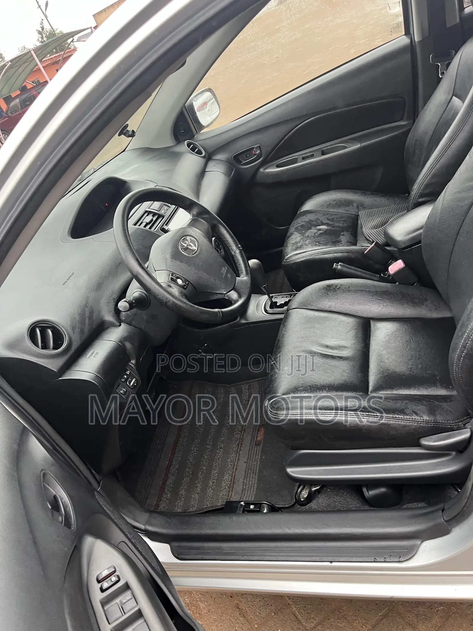 Toyota Vios 2012 Silver