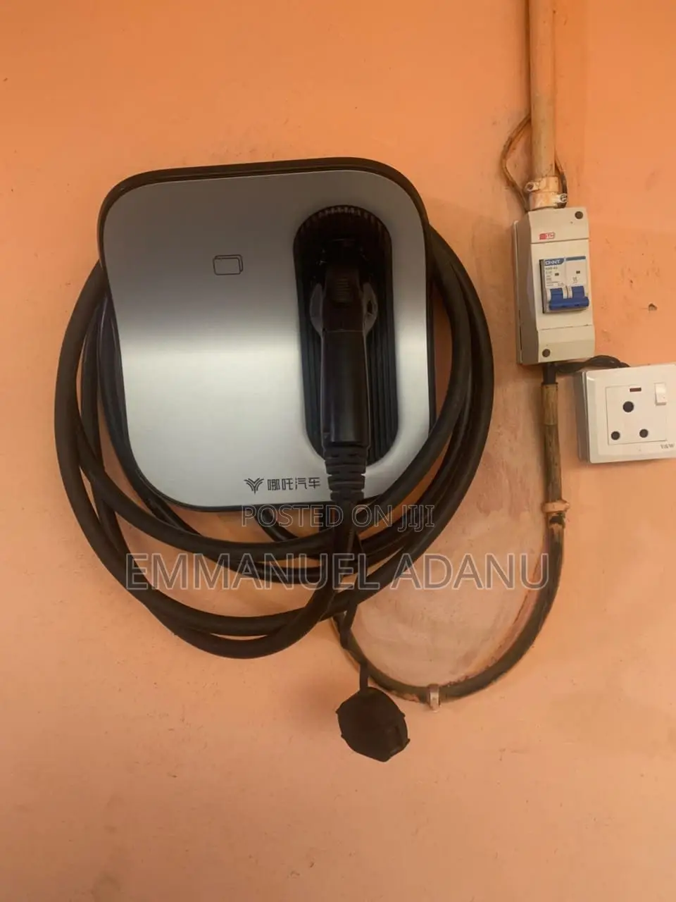 Level 2 Electric Vehicle(EV) Charger, 7kw for Sale.