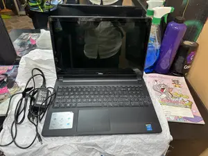 Laptop Dell 8GB Intel Core i3 HDD 256GB