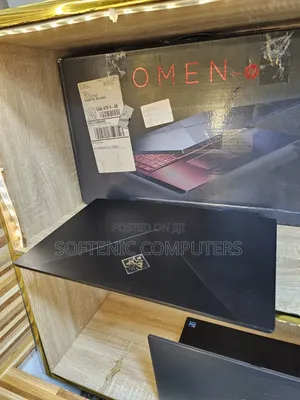 Laptop HP Omen 17 16GB Intel Core i7 HDD+SSD 512GB