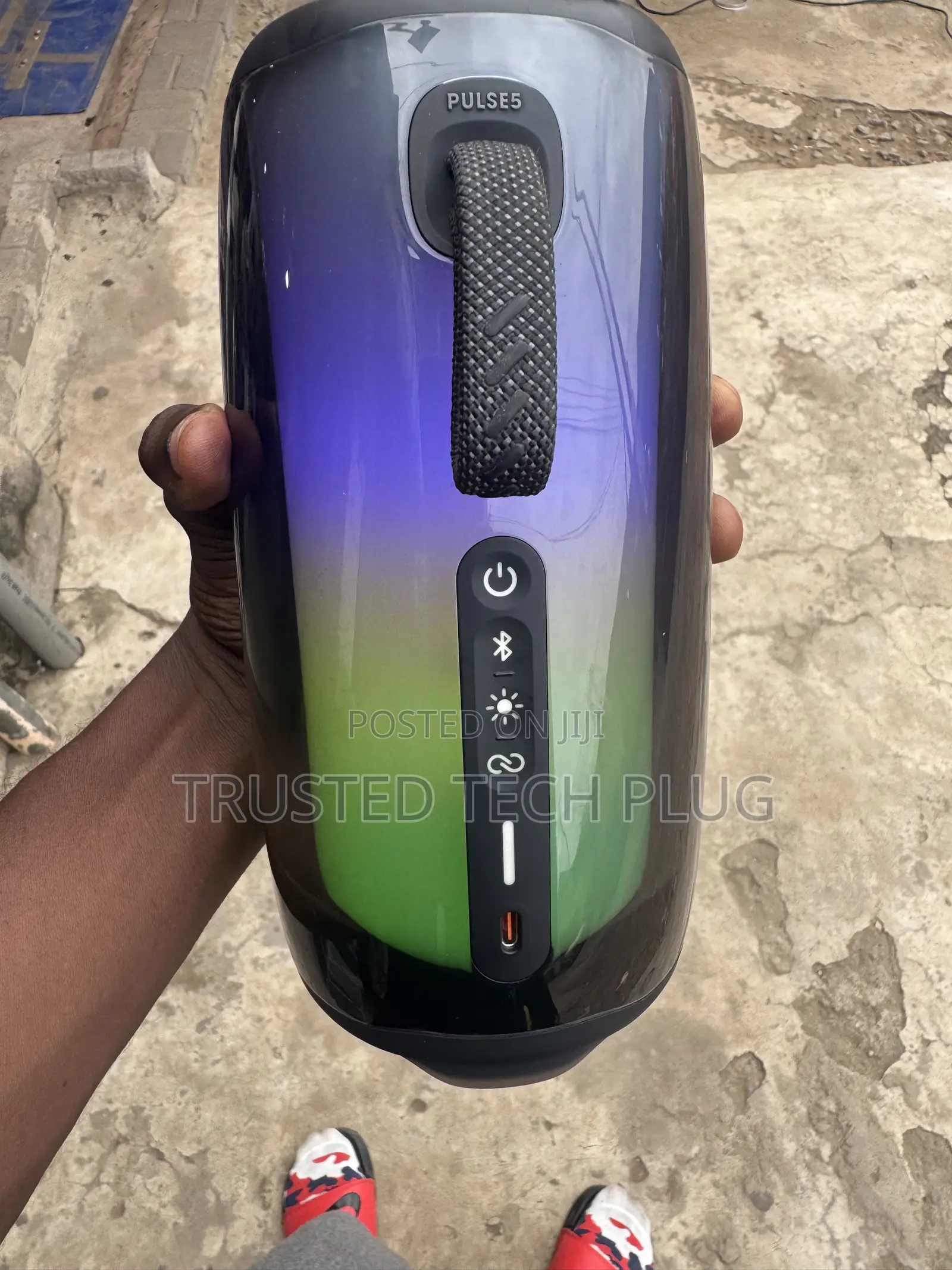 Preowned Neat JBL Pulse 5 Bluetooth Speaker From America for Sale