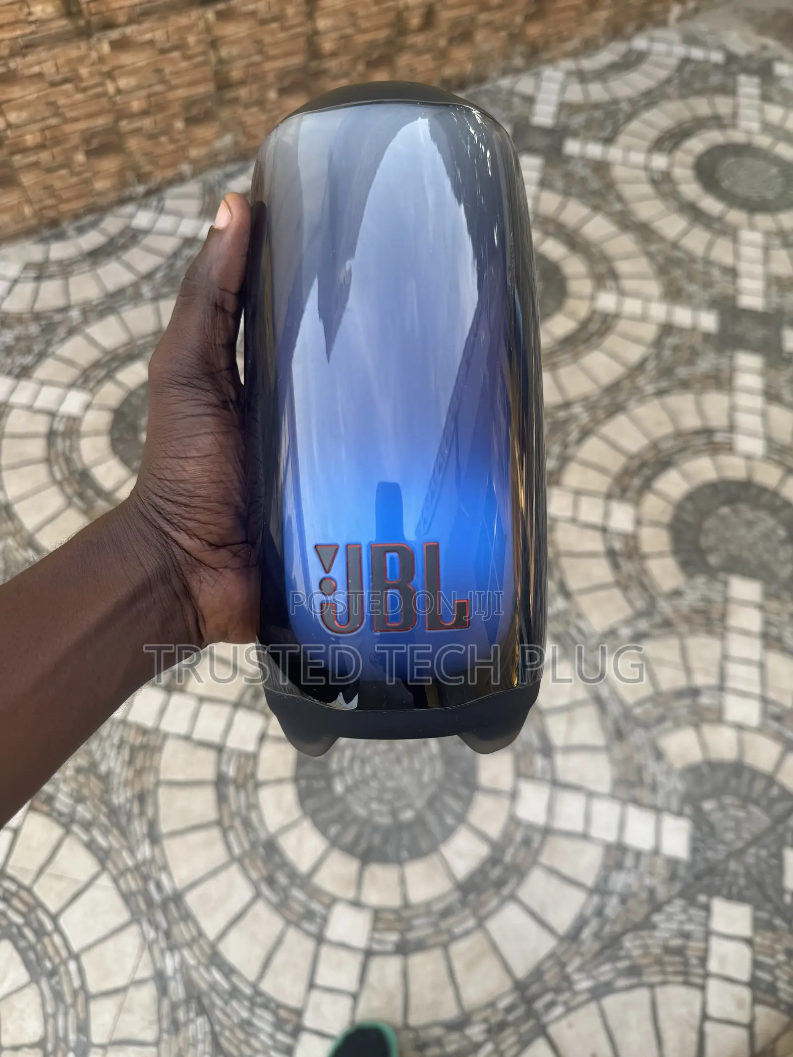 Preowned Neat JBL Pulse 5 Bluetooth Speaker From America for Sale