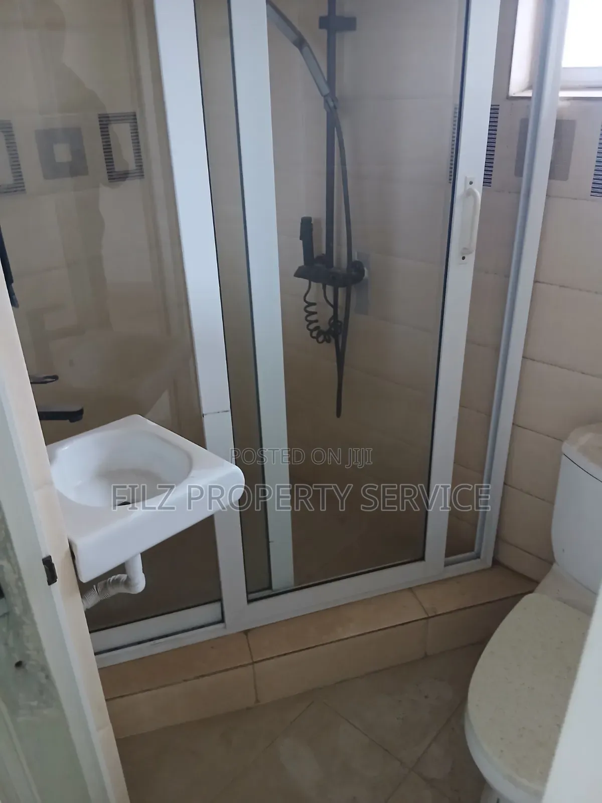 1bdrm Apartment in Achimota Abofo, School Area for rent