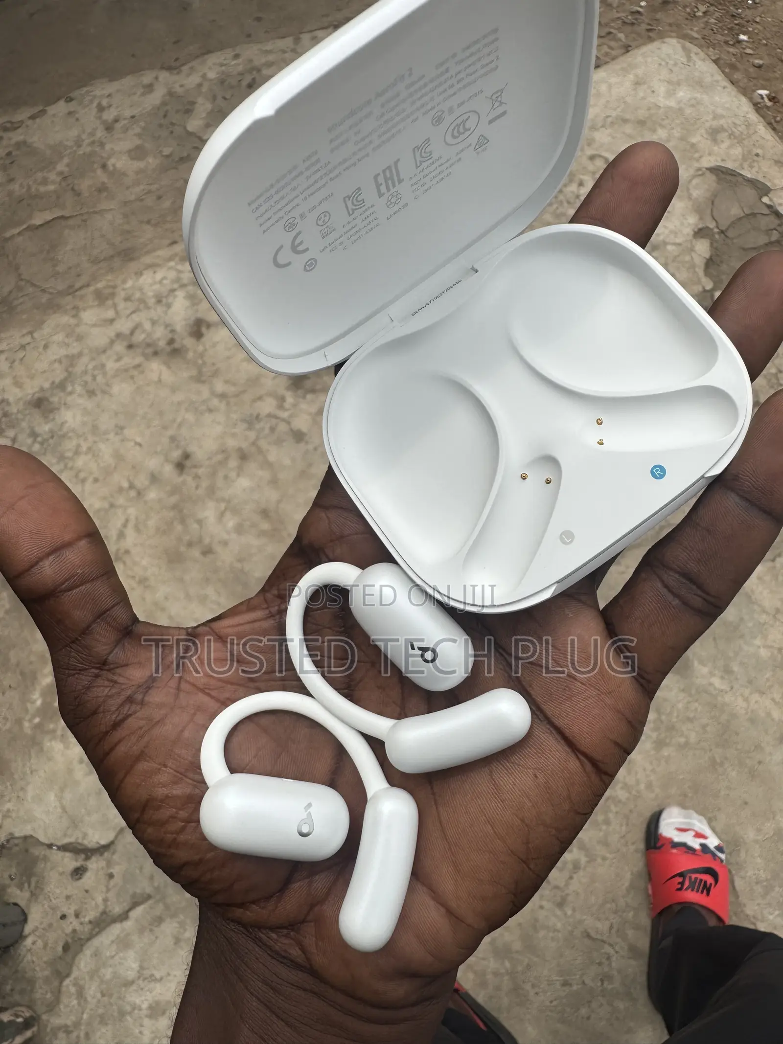 Open Box Anker Aero Fit Pro Bluetooth Earbuds From America for Sale
