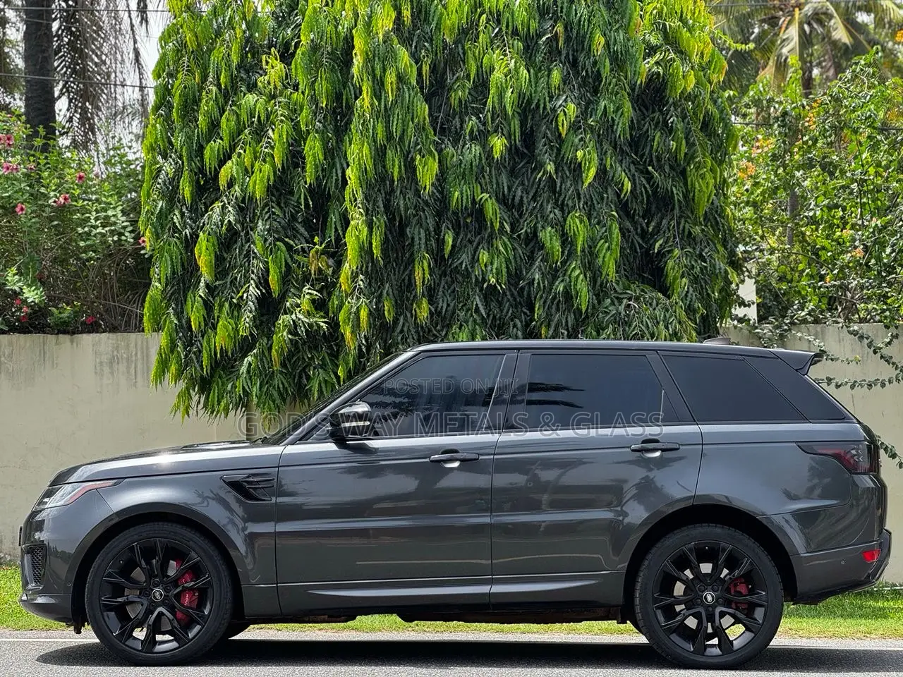 Rover Land 2020 Black