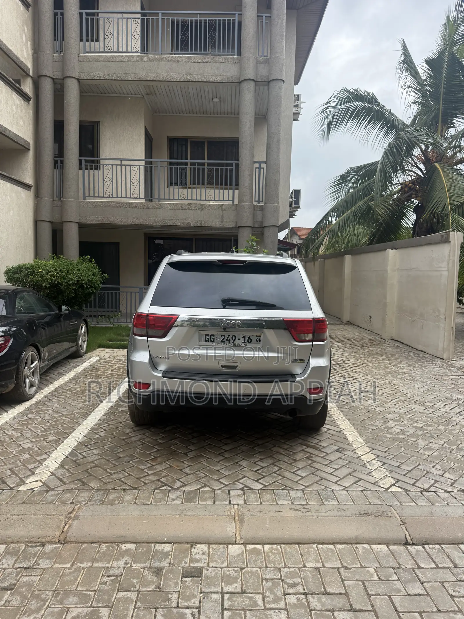Jeep Cherokee 2012 Silver