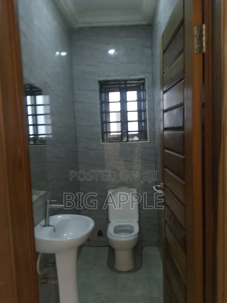 2bdrm Apartment in Adenta for rent