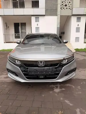 Hyundai Elantra 2019 Silver