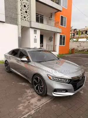 Hyundai Elantra 2019 Silver