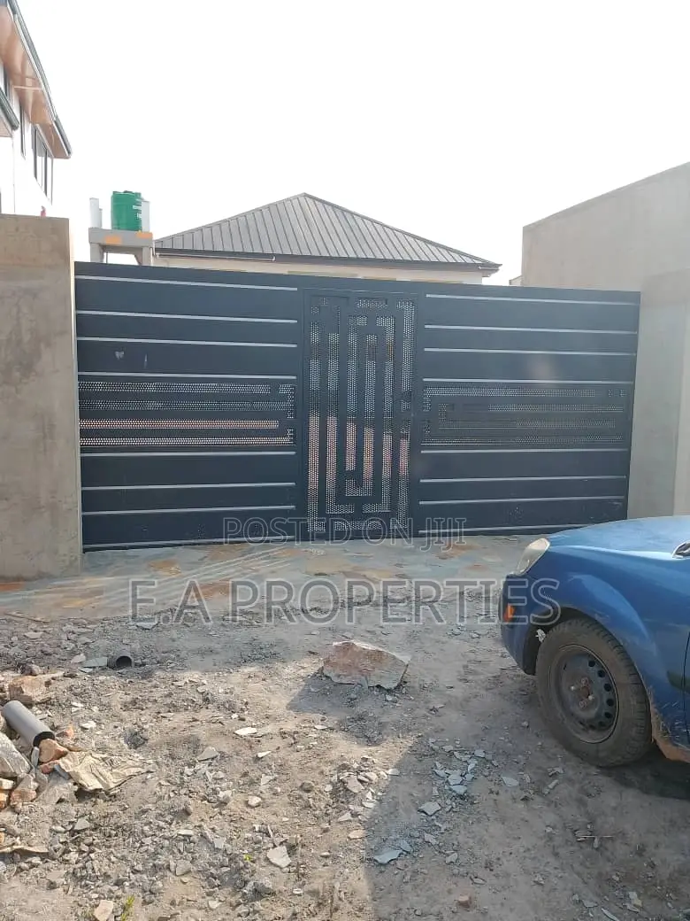 3bdrm House in E A Properties, Ghanata Area for rent