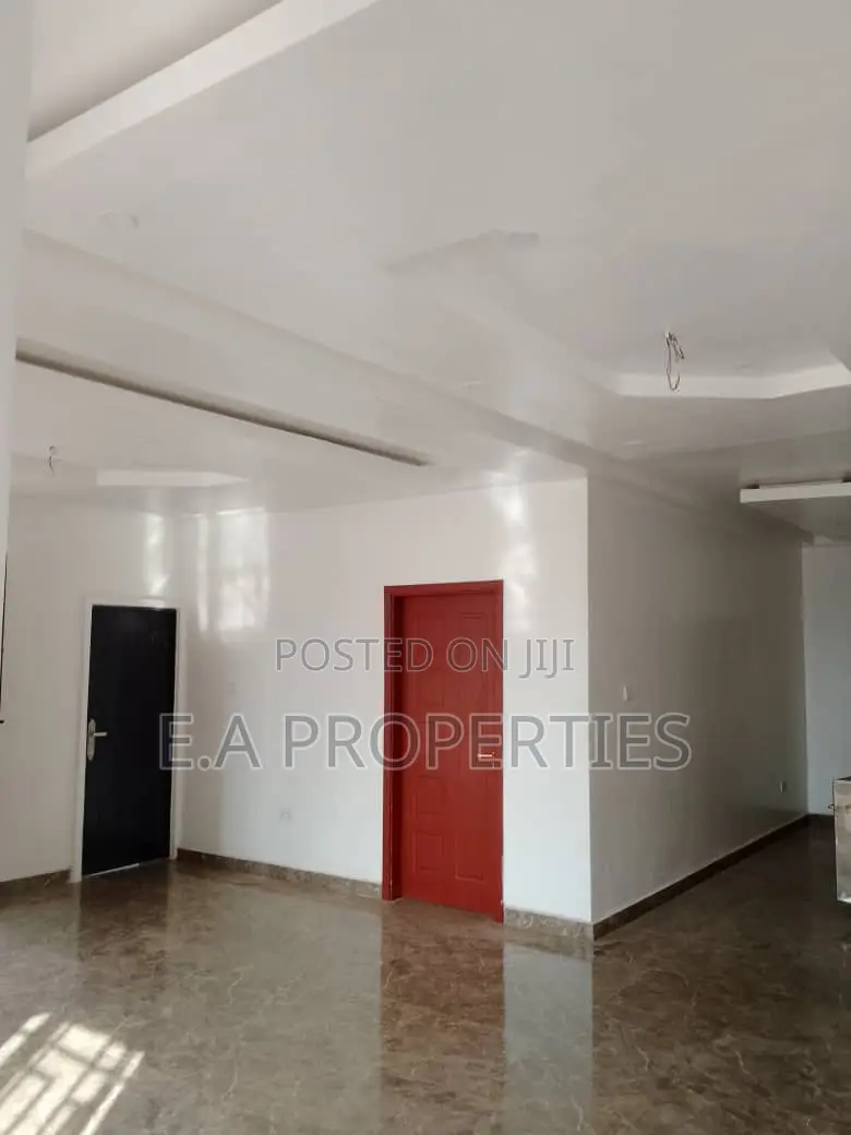 3bdrm House in E A Properties, Ghanata Area for rent
