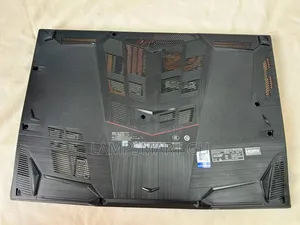 Laptop MSI GF65 Thin 10UE 8GB Intel Core i5 SSD 256GB