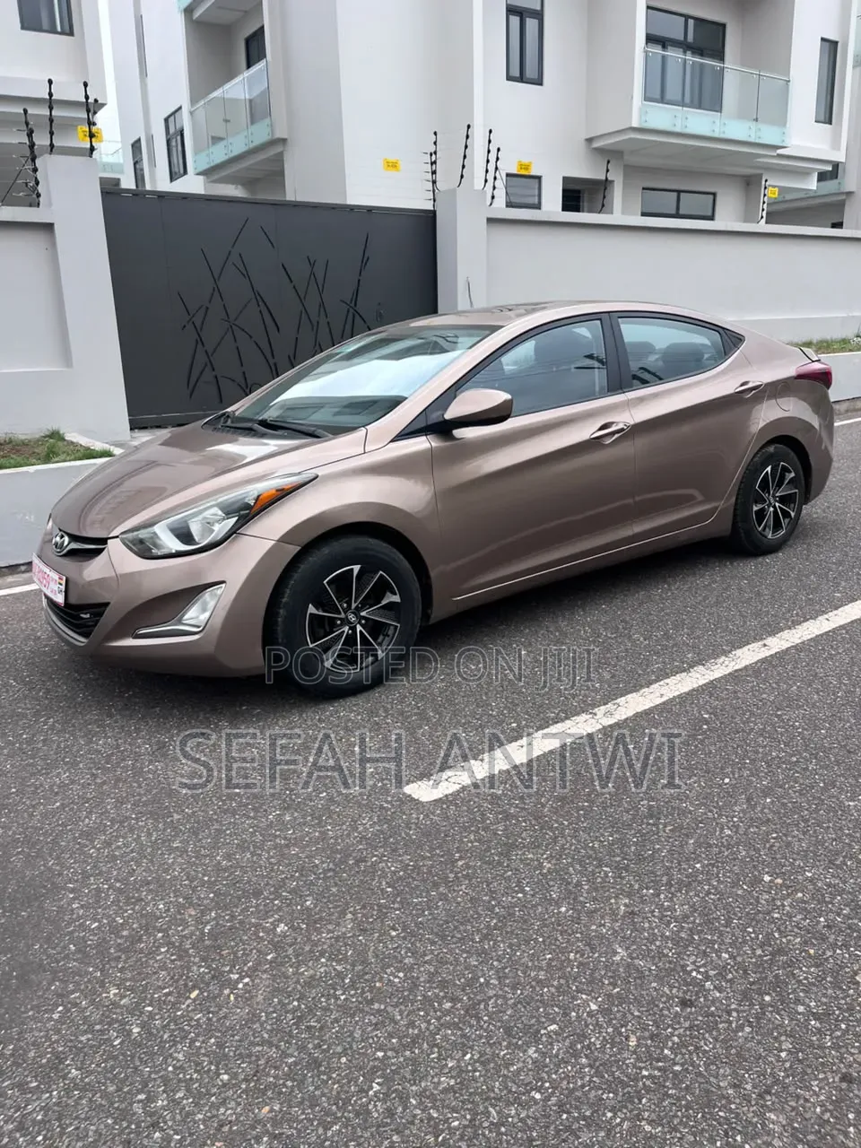 Hyundai Elantra 2016 Brown