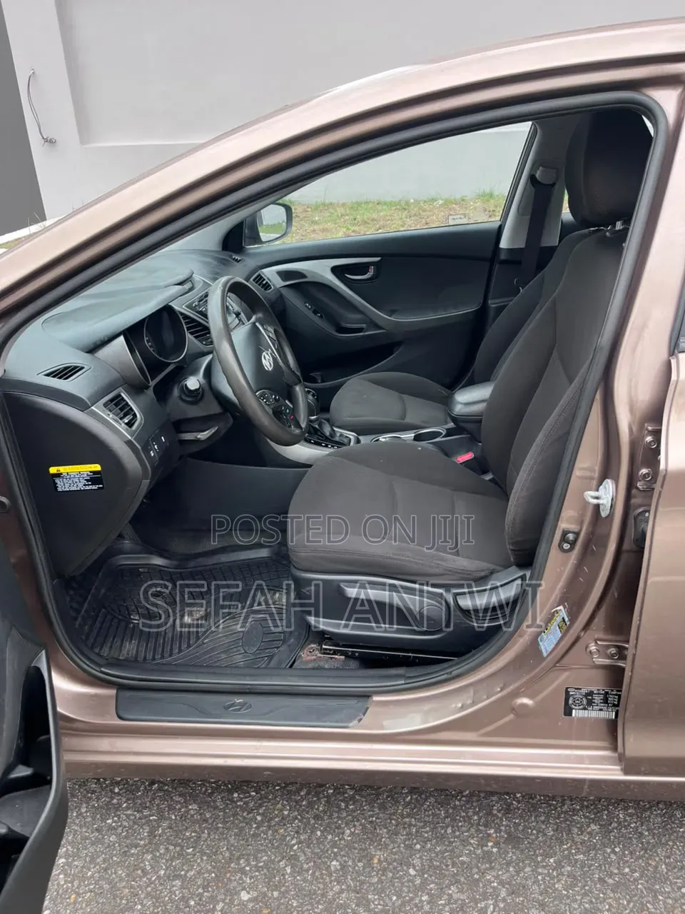 Hyundai Elantra 2016 Brown