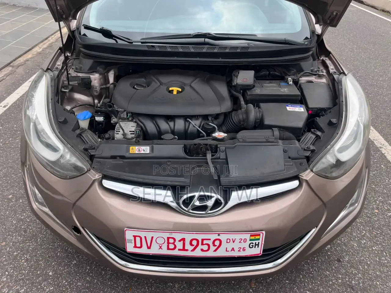 Hyundai Elantra 2016 Brown