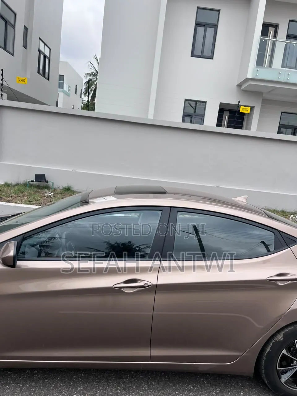 Hyundai Elantra 2016 Brown