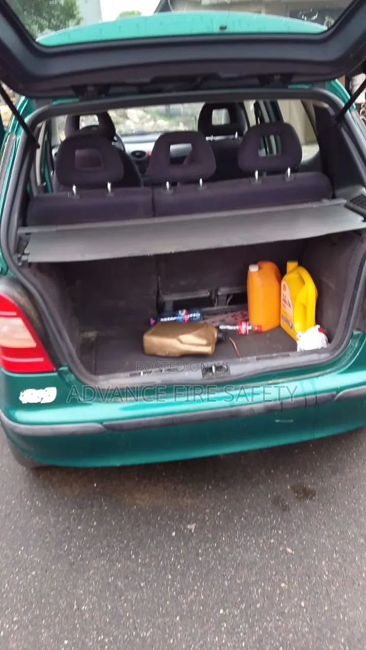 Mercedes-Benz 1420 2006 Green