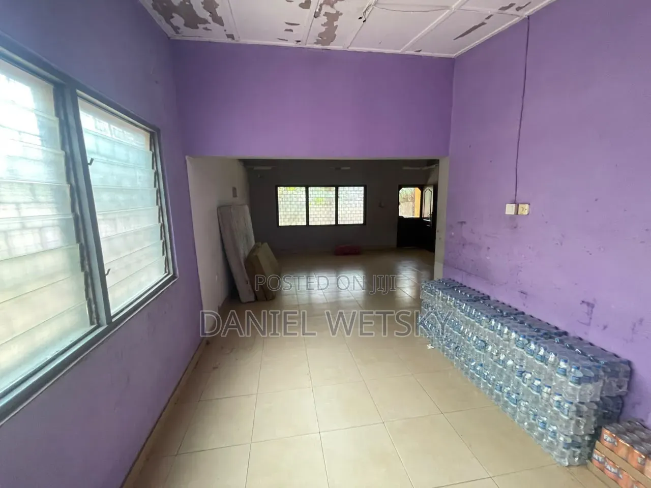 3bdrm Apartment in Seven Great, Exhibition for rent