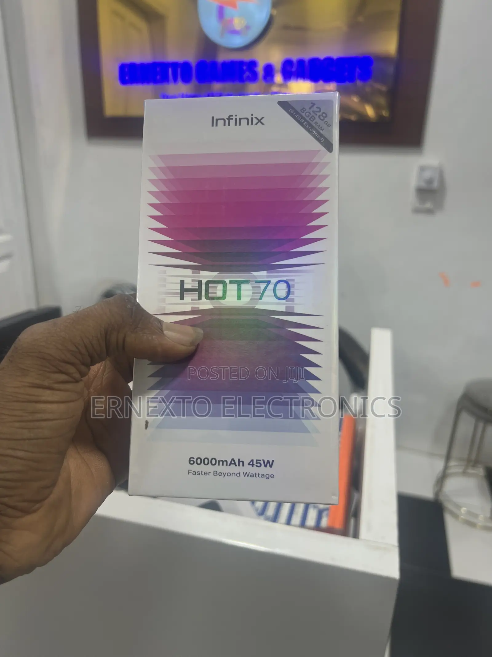 New Infinix Hot 70 128 GB Black