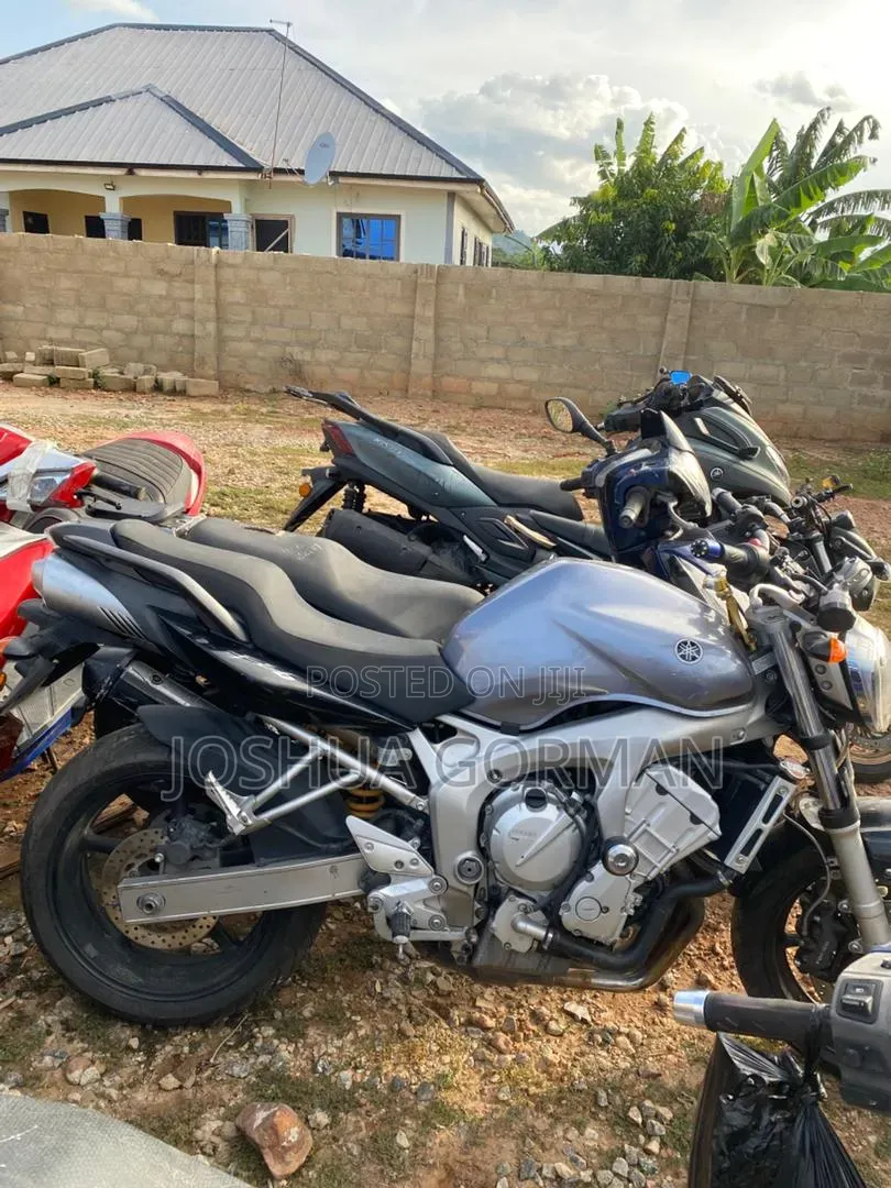 Yamaha FZ6 2009 Silver