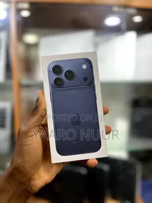New Apple iPhone 17 Pro Max 256 GB Blue