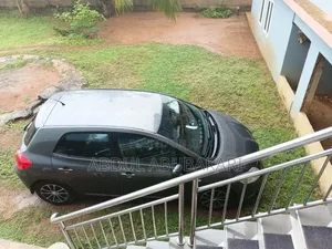 Toyota Yaris 2019 Gray