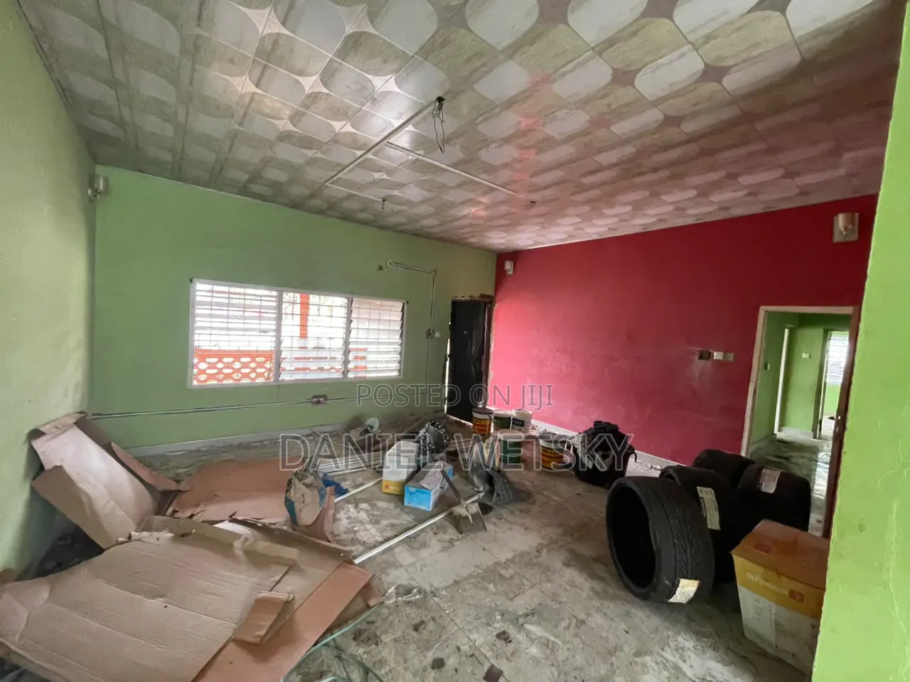 3bdrm House in Dansoman, Exhibition for rent