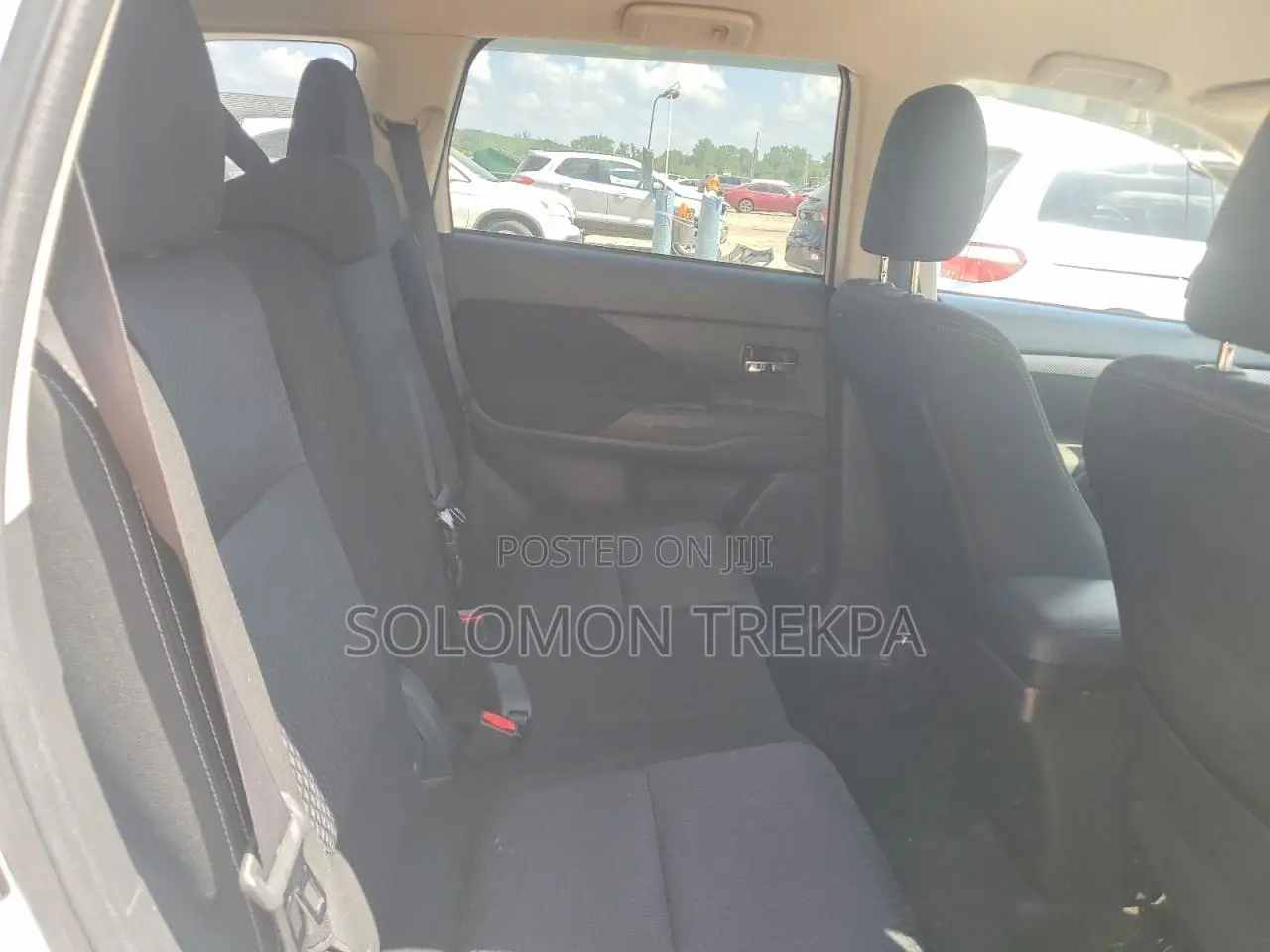 Mitsubishi Outlander SE FWD 2018 White