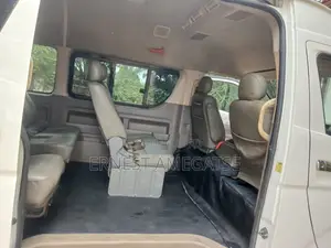 Toyota HiAce 2012 White