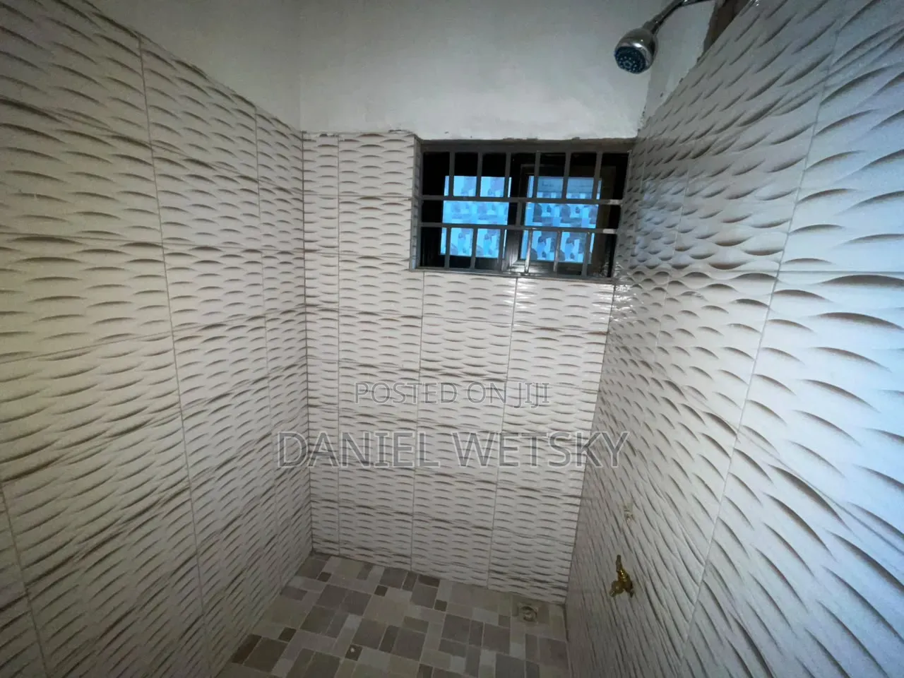 2bdrm Apartment in Anyaa, School Junction for rent