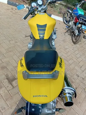 Honda Hornet 2010 Yellow